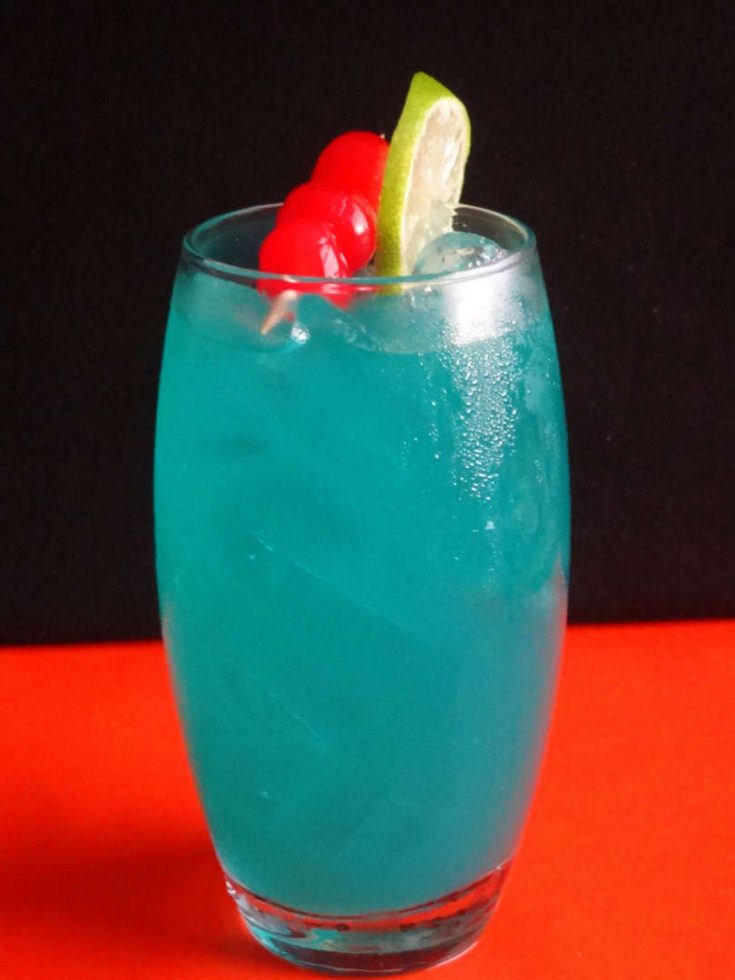Blue Lagoon Cocktail | Blue Lagoon Drink Recipe - Felicity Plus