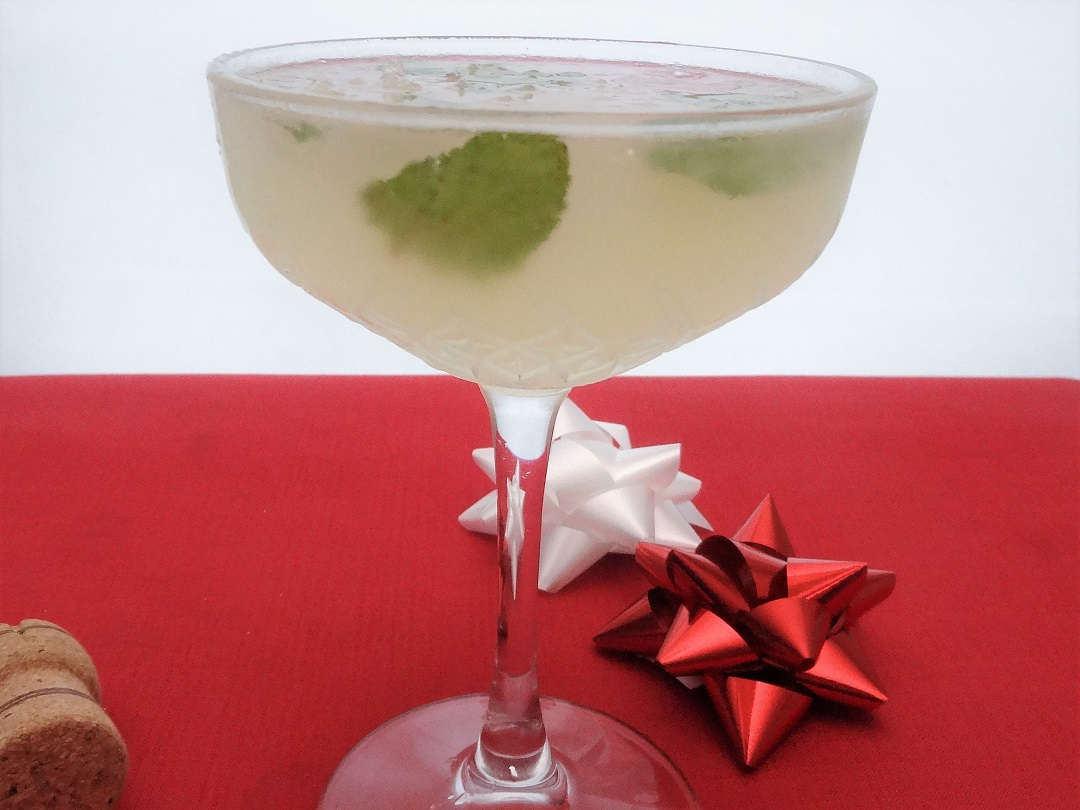 Champagne Mojito Cocktail