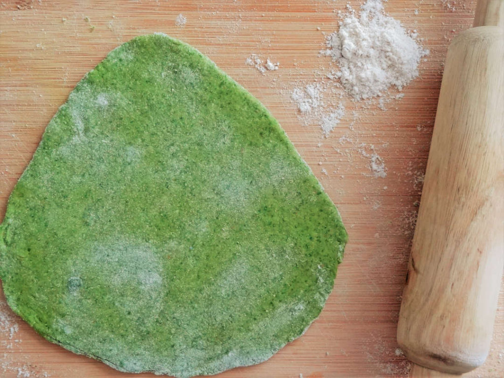 Palak Paratha Recipe | Spinach Paratha Recipe | How to make Palak ...